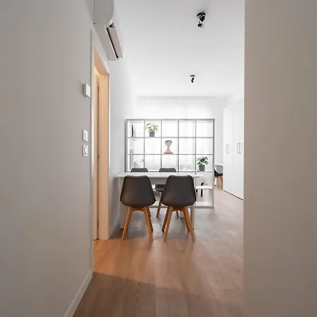 Apartment Carducci Modern By Wonderful Italy *