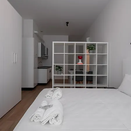 Apartment Carducci Modern By Wonderful Italy