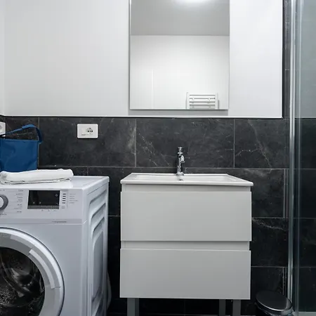 Apartment Carducci Modern By Wonderful Italy *